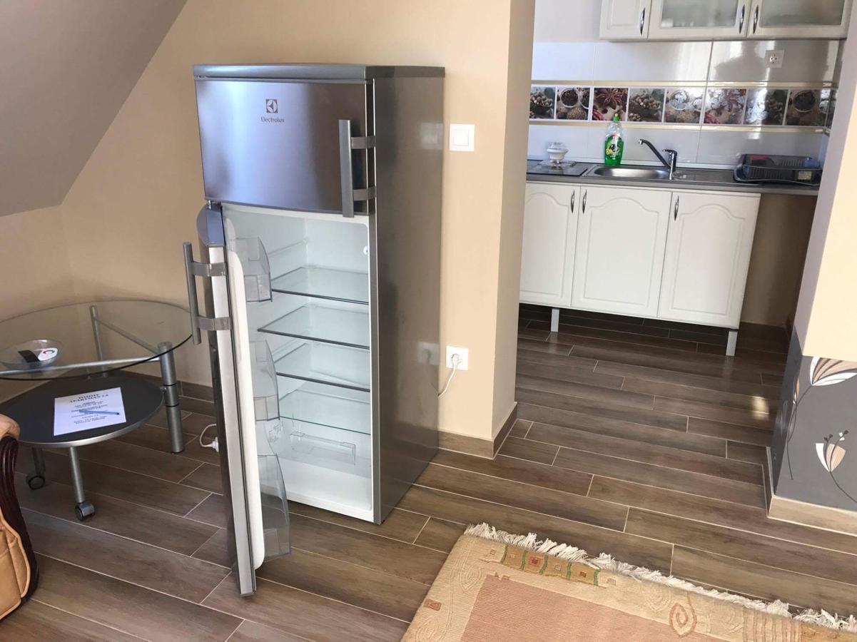 Tommy Apartman 2.0 Hajduszoboszlo Bagian luar foto