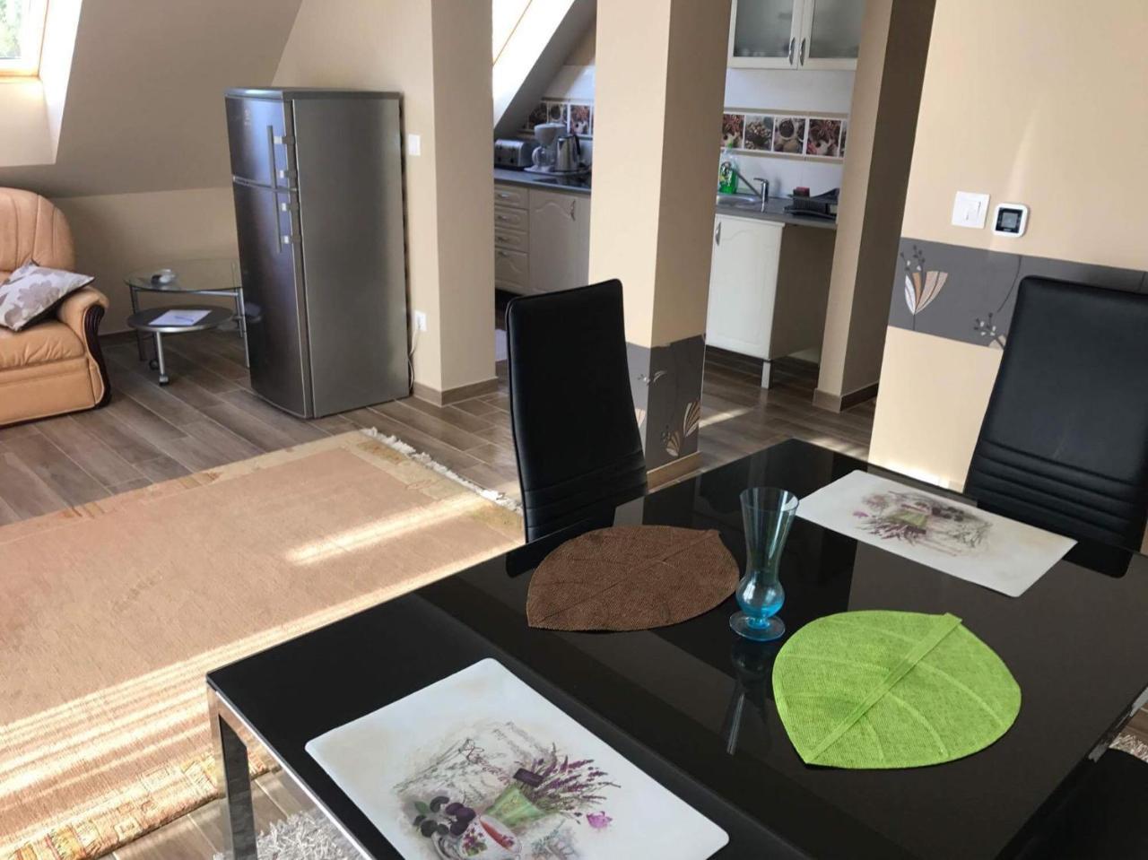 Tommy Apartman 2.0 Hajduszoboszlo Bagian luar foto