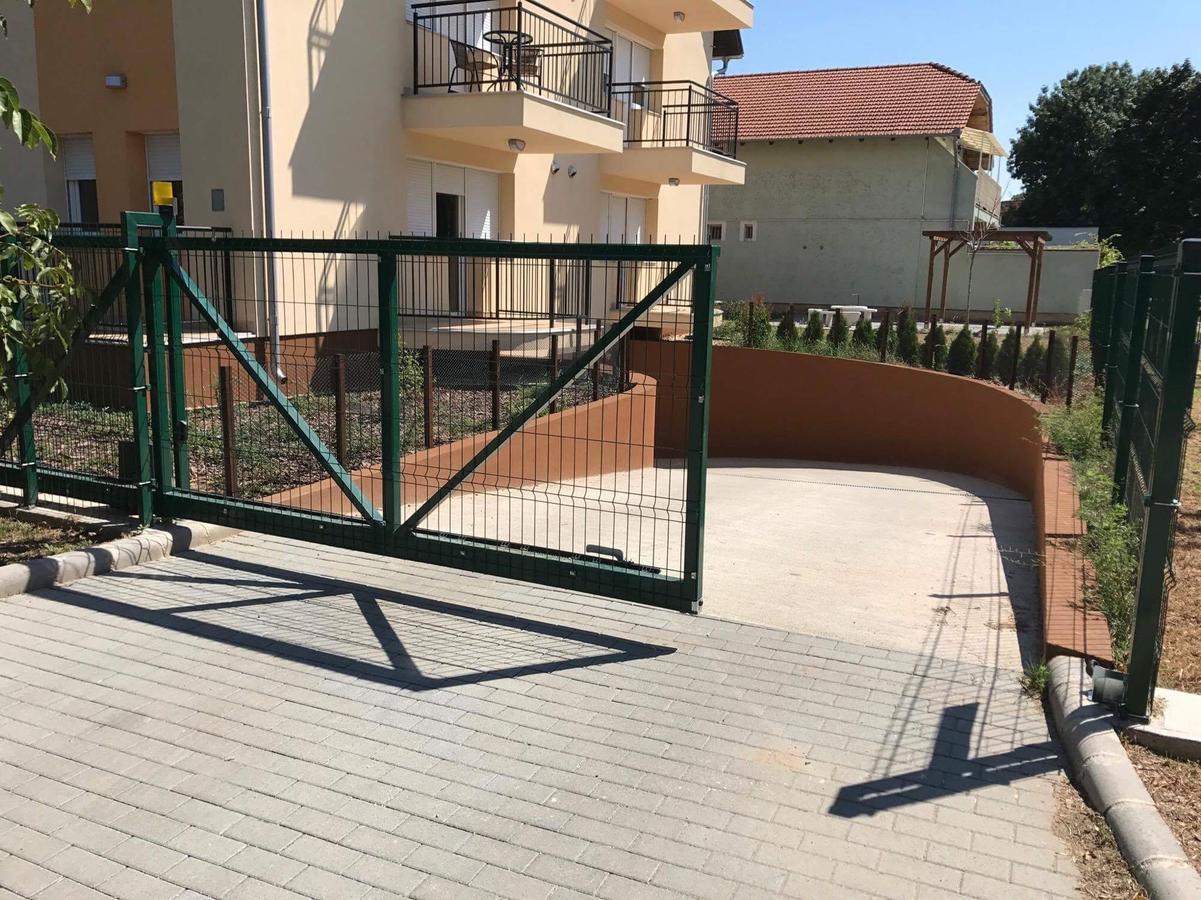 Tommy Apartman 2.0 Hajduszoboszlo Bagian luar foto